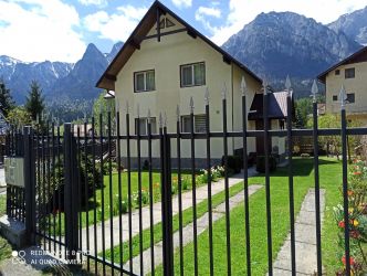 Casa de vanzare la munte