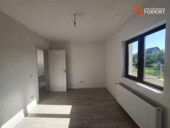 Casa de vanzare Sanmihaiu Roman - ID V463