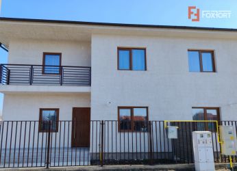 Casa de vanzare, tip duplex, in Sannicolau Mare - confort si liniste