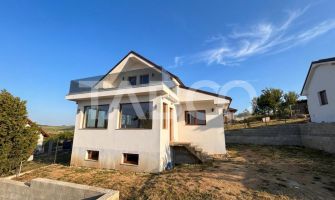 Casa independenta energetic teren 550 mp zona deosebita Sura Mare 