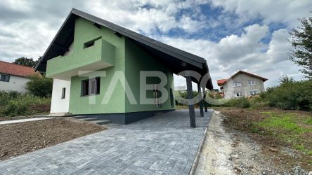Casa individuala  127 mpu curte 500 mp 5 camere de vanzare Selimbar