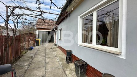 Casa individuala 5 camere 800 mp acces auto teren zona Turnisor Sibiu 