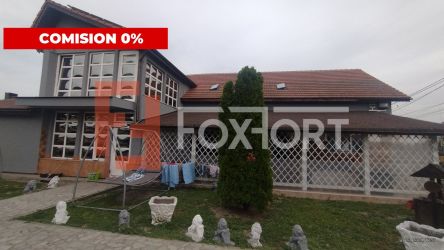 Casa individuala 6 camere, Sanmihaiu Roman - Garaj, anexe, panouri fot