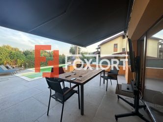 Casa individuala cu 10 camere si piscina, in Dumbravita - ID V5614