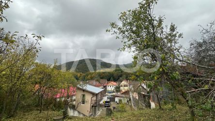 Casa individuala cu 2 corpuri COMISION 0% curte 900 mp in Cisnadioara 