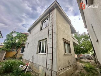 Casa individuala cu 3 camere de 90 mp cu pozitie ideala - zona Girocul