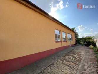 Casa individuala cu 3 camere, de vanzare in Giarmata.