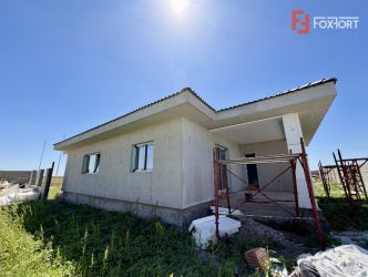 Casa individuala cu 3 camere pe parter, zona Sanandrei