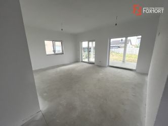 Casa individuala cu 3 camere si teren 640 mp - Mosnita Noua