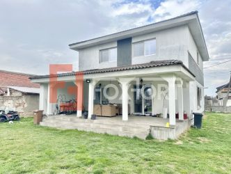 Casa individuala cu 4 camere complet mobilata - Albina