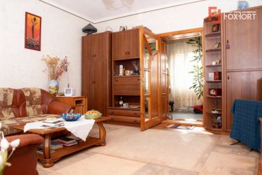 Casa individuala cu 4 camere, garaj si teren de 694 mp, zona Bujac Ara