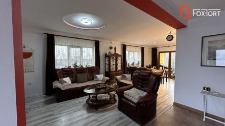 Casa individuala cu 5 camere, 178 mp, in Mosnita Noua