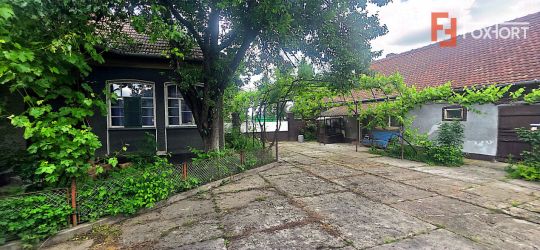 Casa individuala cu 5 camere de vanzare in localitatea Ineu