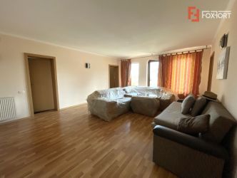 Casa individuala cu 7 camere si teren de 431 mp, zona Lipovei