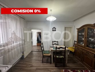 Casa individuala cu acces auto si garaj renovata exterior Trei Stejari