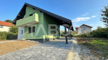 Casa individuala curte 500 mp 5 camere 127 mpu de vanzare Selimbar