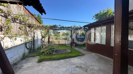 Casa individuala curte libera 300 mp 4 camere 150 mpu  Turnisor Sibiu