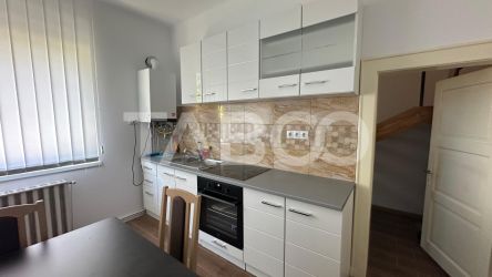 Casa individuala  de inchiriat 100 mpu si curte Calea Dumbravii Sibiu