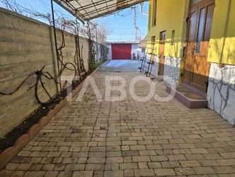 Casa individuala de vanzare 120mpu 4 camere si curte 1310mp Gusterita