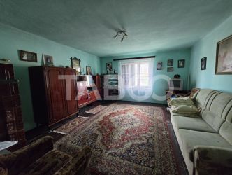 Casa individuala de vanzare 3 camere 800mp teren zona Turnisor Sibiu