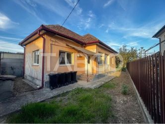 Casa individuala de vanzare cartierul Someseni posibilitate mansardare