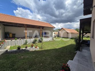 Casa individuala de vanzare cu 1255m de teren in Colun Sibiu