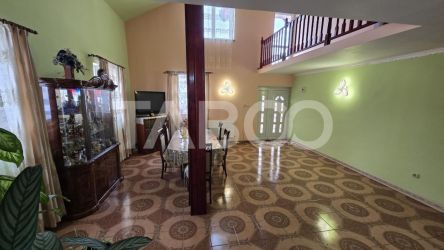 Casa individuala de vanzare cu 4 camere mobilate utilate in Daia Sibiu