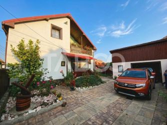 Casa individuala de vanzare cu 5 camere 166mp si garaj Selimbar 