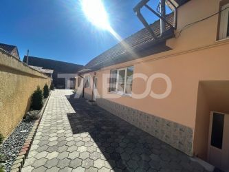 Casa individuala de vanzare cu o curte de 1204 mp in Turnisor Sibiu 