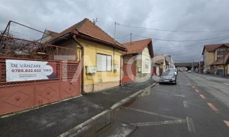 Casa individuala de vanzare cu teren de 320 mp zona Lupeni in Sibiu