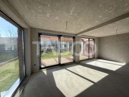Casa individuala de vanzare Gruia in zona semicentrala