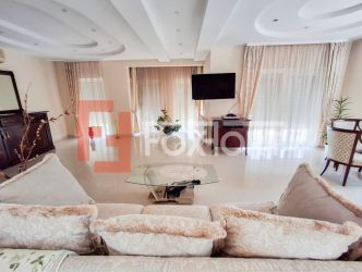 Casa individuala de vanzare in Timisoara cu sauna si piscina, zona Fra