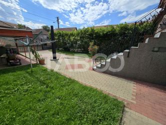 Casa individuala de vanzare teren 457 mp garaj Trei Stejari Sibiu