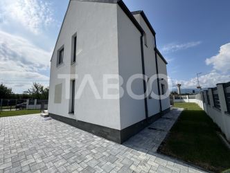 Casa individuala la cheie 4 camere 118 mpu teren 416 mp Cristian Sibiu