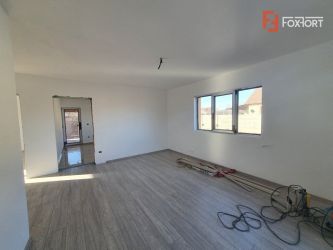 Casa individuala la cheie in Utvin - V990