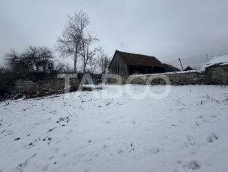 Casa individuala la tara 4 camere 1030m de teren in satul Grid 