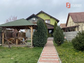 Casa individuala | Mobilata si utilata | 900 mp teren  - V1676
