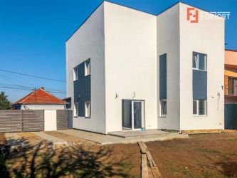 Casa individuala teren 305 mp 15 min de centru - ID V4