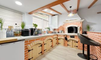Casa individula cu 4 apartamente de vanzare in cartierul Someseni 