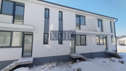 Casa înșiruită modernă cu 76 mp utili, încălzire în pardoseală