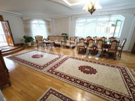 Casa mobilata si utilata - 5 camere spatioase 2 bai de inchiriat Sibiu