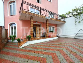 Casa mobilata si utilata - 5 camere spatioase 2 bai de inchiriat Sibiu