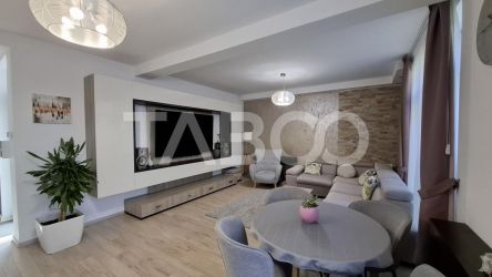 Casa moderna de vanzare tip qvadruplex 3 in 1 in Selimbar Sibiu