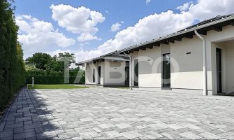 Casa noua de lux model deosebit de vanzare in Sebes