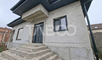 Casa pe un singur nivel de vanzare - liniste - calmitate - armonie