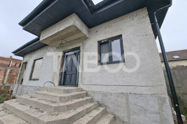 Casa pe un singur nivel de vanzare - liniste - calmitate - armonie