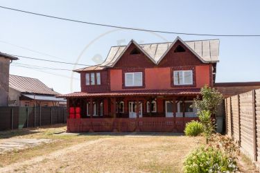 Casa pentru oameni gospodari -  Bradu - 15 minute de Pitesti 