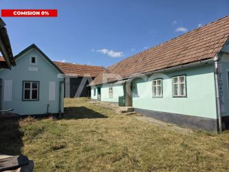 Casa si teren 1800 mpu cu utilitati si posibilitate de extindere