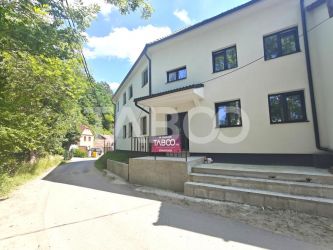 Casa spatioasa - aer curat si priveliste spre munti - teren 1203 mp