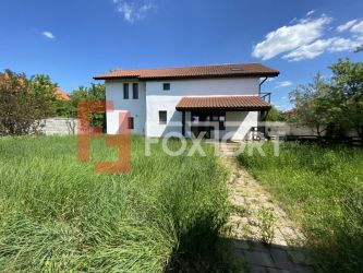 Casa spatioasa de vanzare in Dumbravita.